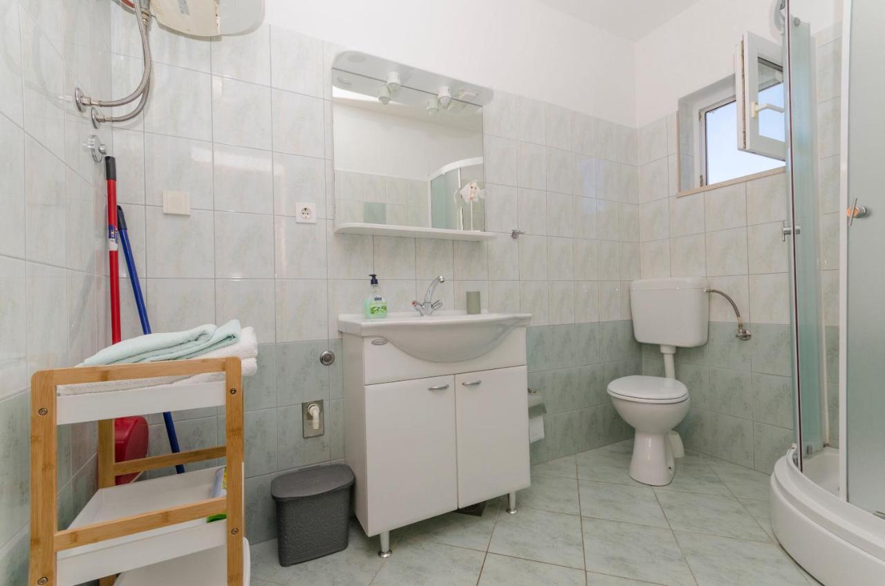 Apartments Silvana 수페타르 외부 사진