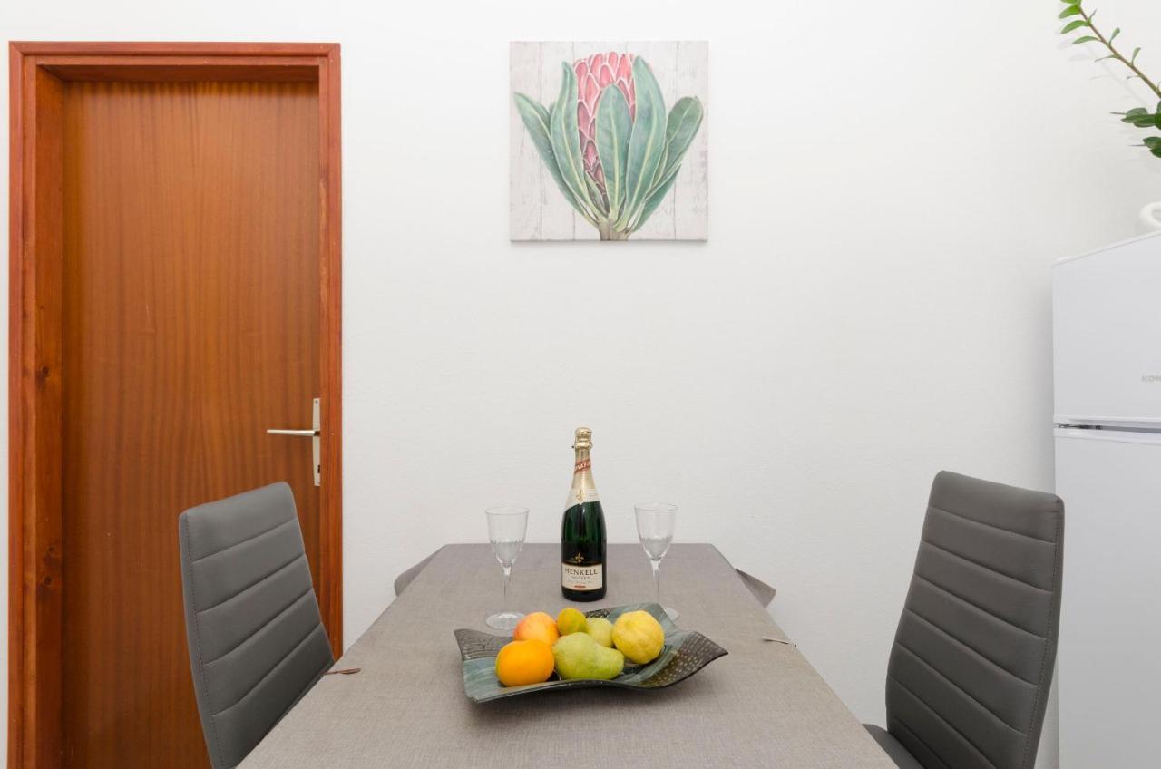 Apartments Silvana 수페타르 외부 사진