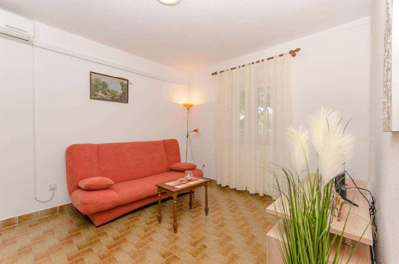 Apartments Silvana 수페타르 외부 사진