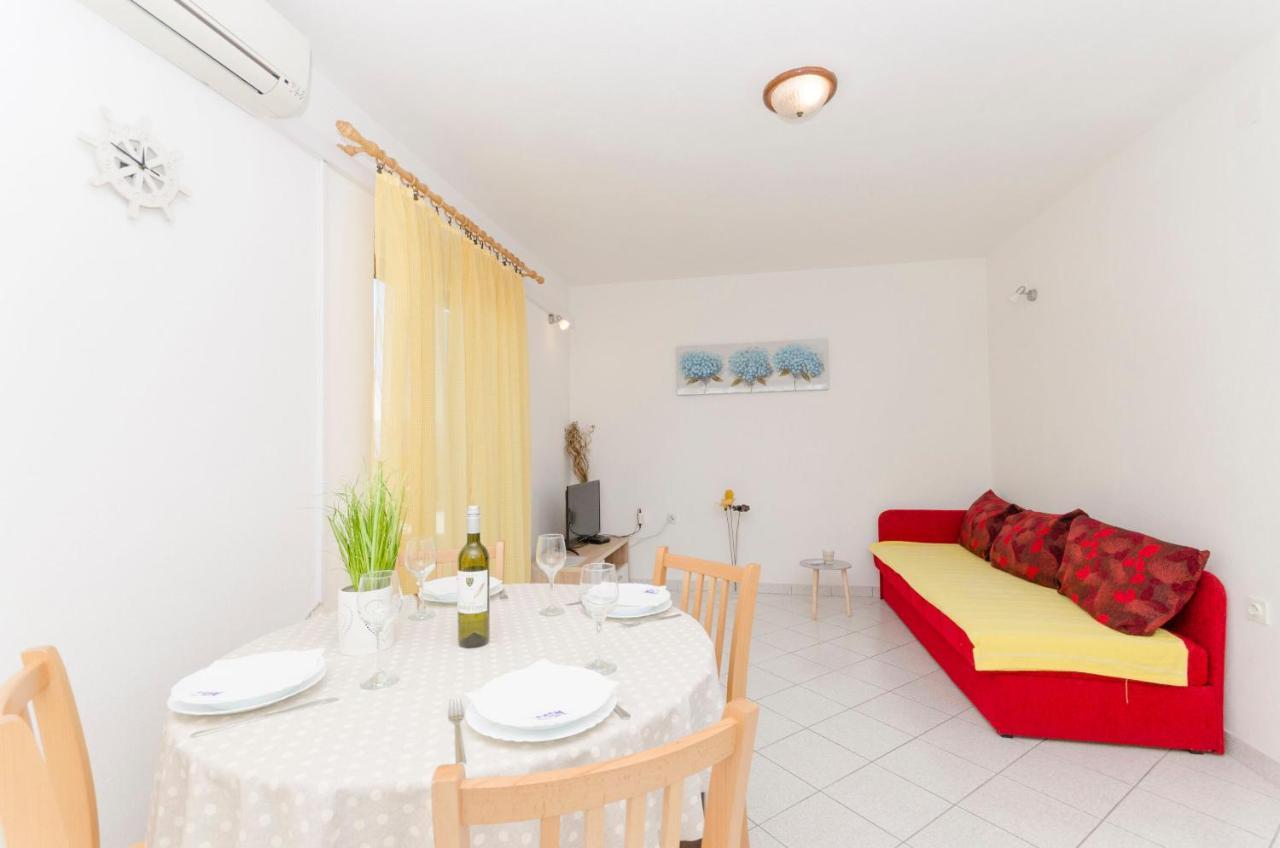 Apartments Silvana 수페타르 외부 사진